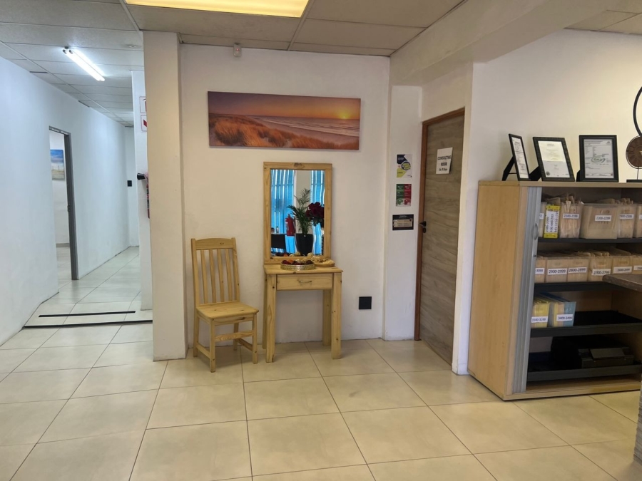 9 Bedroom Property for Sale in Bloemfontein Free State